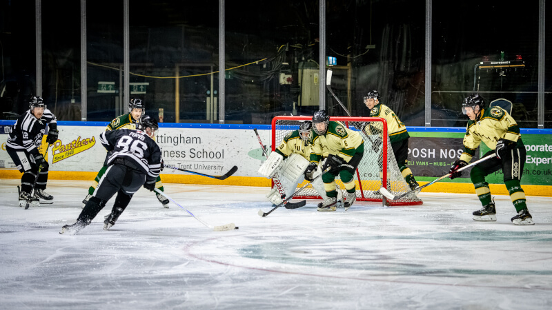 Outlaws Defence